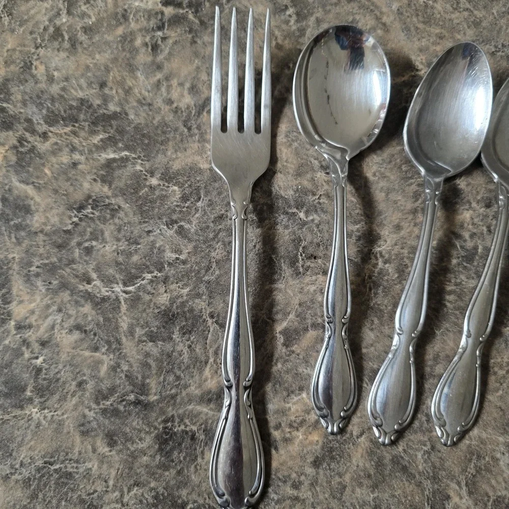 Oneida fork spoons